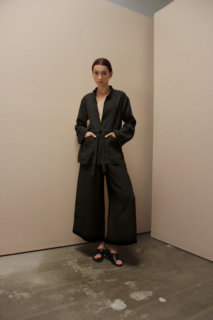 The Relaxed Jacket in Jet Black